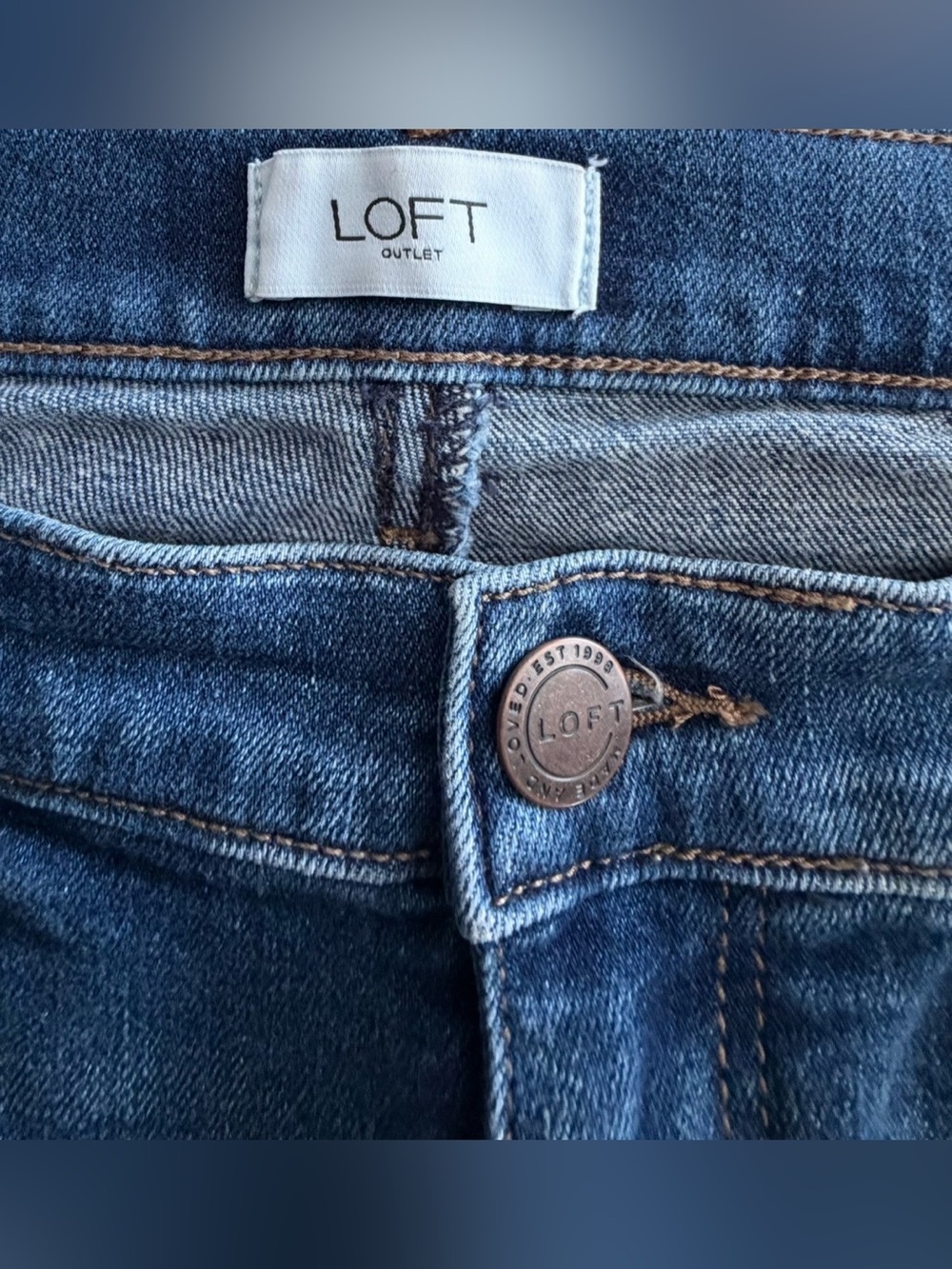 LOFT OUTLET Classic High-Rise Dark Blue Denim with Stripe Shorts - Picture 4 of 9